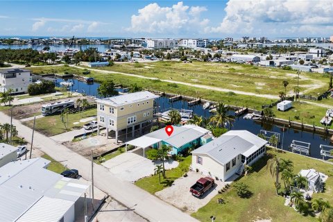 Casa en Fort Myers Beach, Florida 2 dormitorios, 96.25 m2 № 2381281