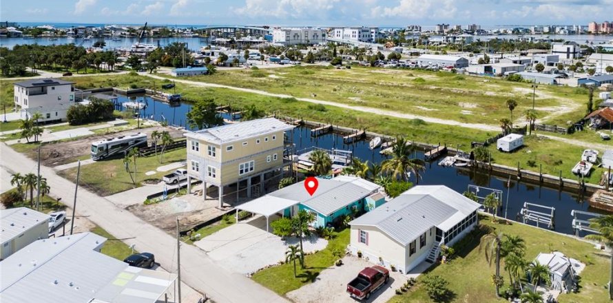 Casa en Fort Myers Beach, Florida 2 dormitorios, 96.25 m2 № 2381281