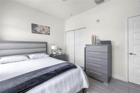 Купить кондоминиум в Дорал, Флорида 3 спальни, 114.83м2, № 2085173 - фото 23