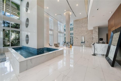 Condominio en venta en Miami, Florida, 2 dormitorios, 140.28 m2 № 1945345 - foto 27