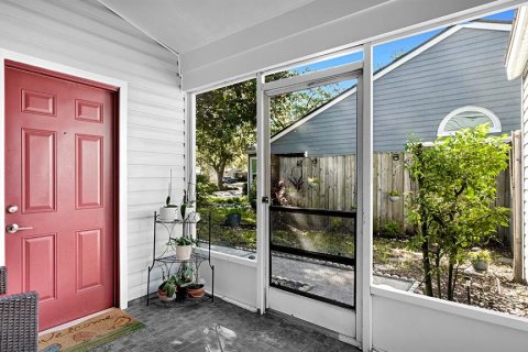 Duplex à vendre à Orlando, Floride: 2 chambres, 104.79 m2 № 2419044 - photo 17