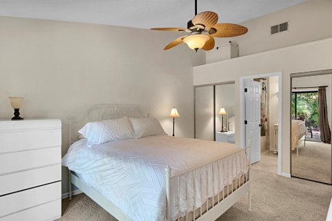 Duplex à vendre à Orlando, Floride: 2 chambres, 104.79 m2 № 2419044 - photo 11