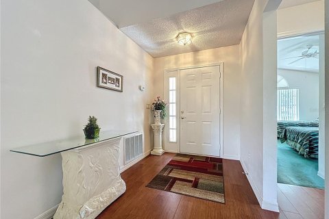 Casa en venta en Clermont, Florida, 2 dormitorios, 135.64 m2 № 1893926 - foto 8