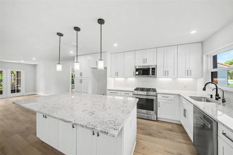 Купить виллу или дом в Орландо, Флорида 7 комнат, 174.01м2, № 2200524 - фото 8