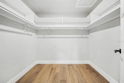 Купить виллу или дом в Орландо, Флорида 7 комнат, 174.01м2, № 2200524 - фото 24