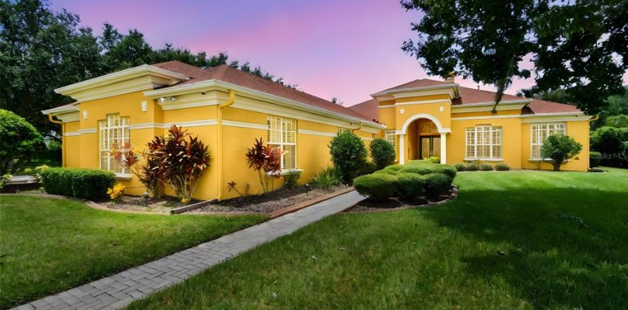 House in Fish Hawk, Florida 4 bedrooms, 468.88 sq.m. № 1844336