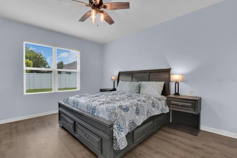 Villa ou maison à vendre à Cape Coral, Floride: 4 chambres, 215.44 m2 № 1845265 - photo 15