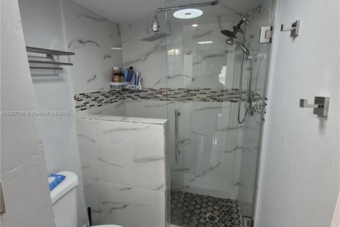 Купить кондоминиум в Лодерхилл, Флорида 2 комнаты, 111.48м2, № 1823449 - фото 5