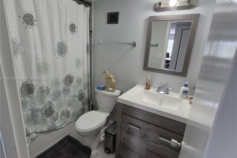 Купить кондоминиум в Лодерхилл, Флорида 2 комнаты, 111.48м2, № 1823449 - фото 8