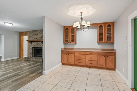 House in Bushnell, Florida 4 bedrooms, 190.82 sq.m. № 2208306 - photo 6