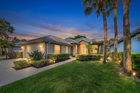 Villa ou maison à vendre à Palm City, Floride: 3 chambres, 181.35 m2 № 2147201 - photo 2