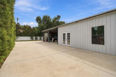 Villa ou maison à vendre à Odessa, Floride: 4 chambres, 272.39 m2 № 2405243 - photo 11