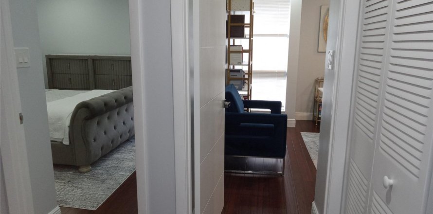 Adosado en Fort Lauderdale, Florida 3 dormitorios, 164.44 m2 № 1098776