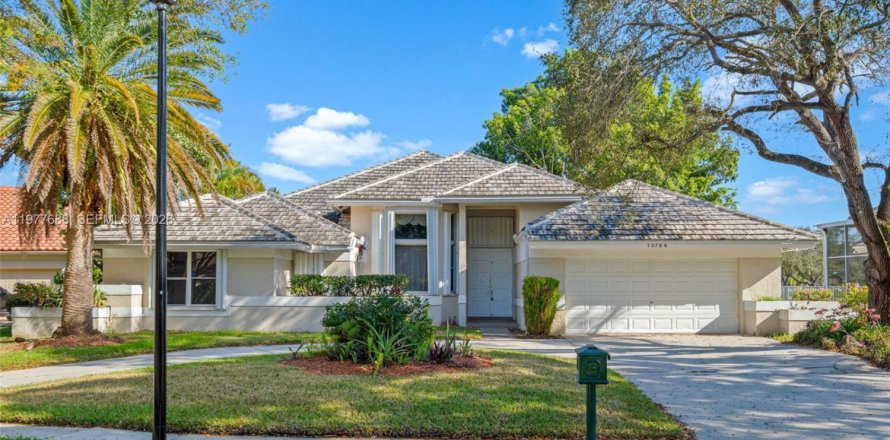 Villa ou maison à Boca Raton, Floride 4 chambres, 226.77 m2 № 2041741