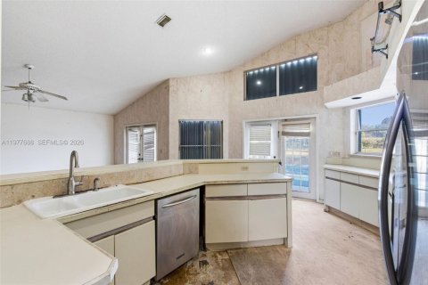 Villa ou maison à vendre à Boca Raton, Floride: 4 chambres, 226.77 m2 № 2041741 - photo 18