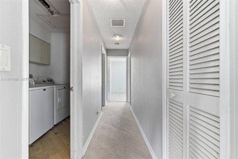 Villa ou maison à vendre à Boca Raton, Floride: 4 chambres, 226.77 m2 № 2041741 - photo 19