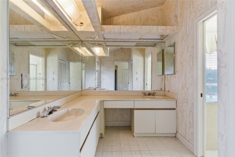 Villa ou maison à vendre à Boca Raton, Floride: 4 chambres, 226.77 m2 № 2041741 - photo 30