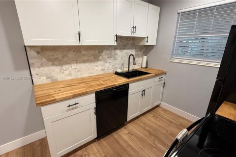 Apartamento en alquiler en Fort Lauderdale, Florida, 1 dormitorio, 57.6 m2 № 2064320 - foto 5
