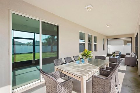 Casa en venta en Haines City, Florida, 4 dormitorios, 238.94 m2 № 1831228 - foto 13