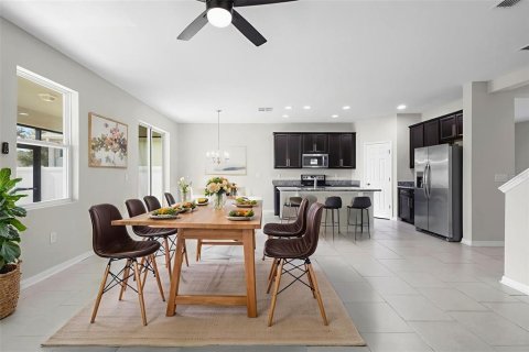Casa en venta en Haines City, Florida, 4 dormitorios, 238.94 m2 № 1831228 - foto 6