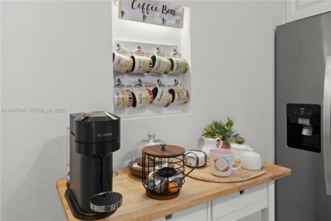 Condominio en venta en Hallandale Beach, Florida, 2 dormitorios, 101.45 m2 № 2028797 - foto 25