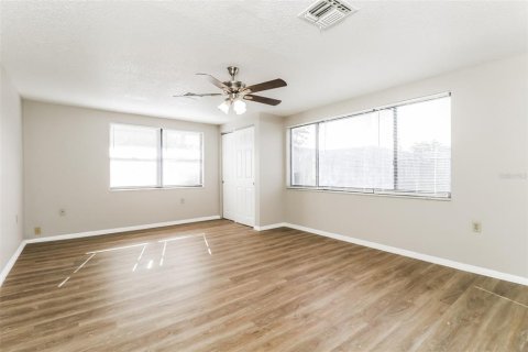 Casa en venta en Port Richey, Florida, 3 dormitorios, 131.55 m2 № 2383985 - foto 9