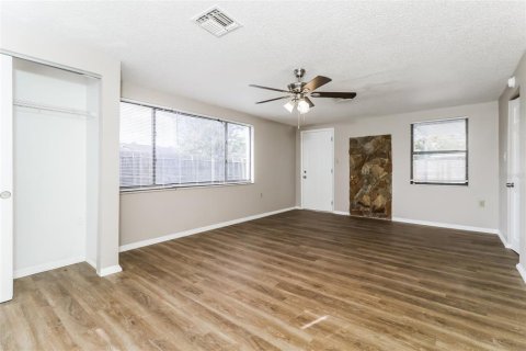Casa en venta en Port Richey, Florida, 3 dormitorios, 131.55 m2 № 2383985 - foto 10