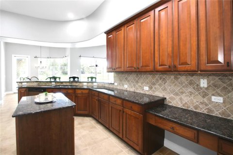 Casa en venta en Lake Mary, Florida, 4 dormitorios, 282.24 m2 № 1784824 - foto 7