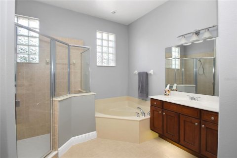 Casa en venta en Lake Mary, Florida, 4 dormitorios, 282.24 m2 № 1784824 - foto 13