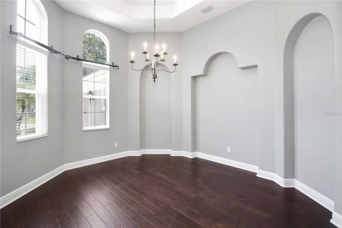 Casa en venta en Lake Mary, Florida, 4 dormitorios, 282.24 m2 № 1784824 - foto 4