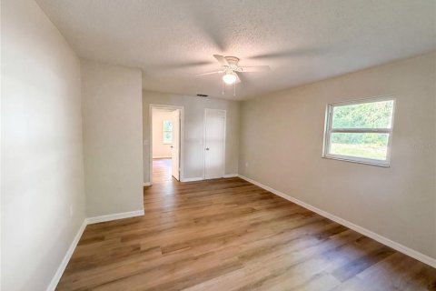 House in Orange City, Florida 3 bedrooms, 123.19 sq.m. № 2239489 - photo 16