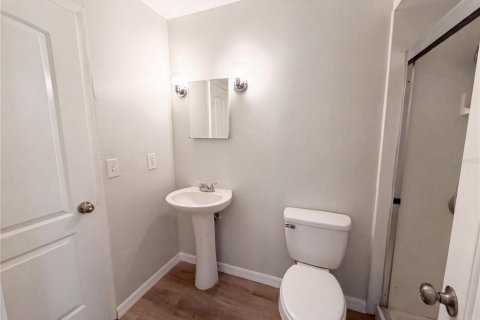 House in Orange City, Florida 3 bedrooms, 123.19 sq.m. № 2239489 - photo 19