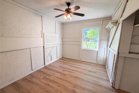 House in Orange City, Florida 3 bedrooms, 123.19 sq.m. № 2239489 - photo 18