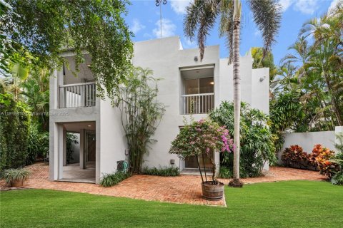 Villa ou maison à vendre à Miami, Floride: 3 chambres, 259.2 m2 № 1974291 - photo 5