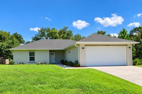 House in North Port, Florida 3 bedrooms, 117.52 sq.m. № 2360835