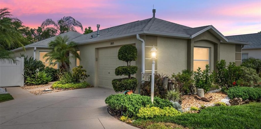 House in The Villages, Florida 3 bedrooms, 130.62 sq.m. № 1826480