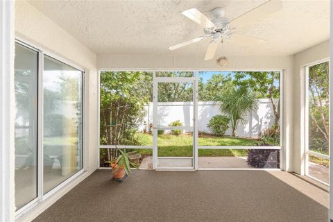 House in The Villages, Florida 3 bedrooms, 130.62 sq.m. № 1826480 - photo 25
