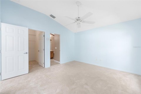 House in The Villages, Florida 3 bedrooms, 130.62 sq.m. № 1826480 - photo 19