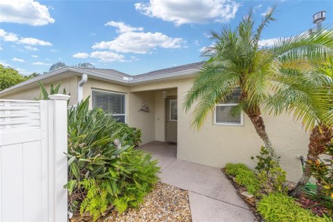 House in The Villages, Florida 3 bedrooms, 130.62 sq.m. № 1826480 - photo 5