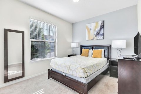 Townhouse in Kissimmee, Florida 5 bedrooms, 210.24 sq.m. № 1570855 - photo 15