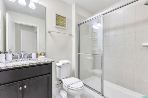 Townhouse in Kissimmee, Florida 5 bedrooms, 210.24 sq.m. № 1570855 - photo 14
