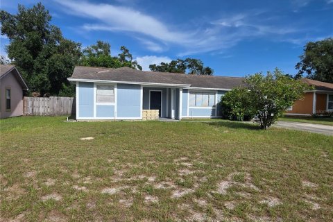 Villa ou maison à Temple Terrace, Floride 3 chambres, 116.78 m2 № 2321228