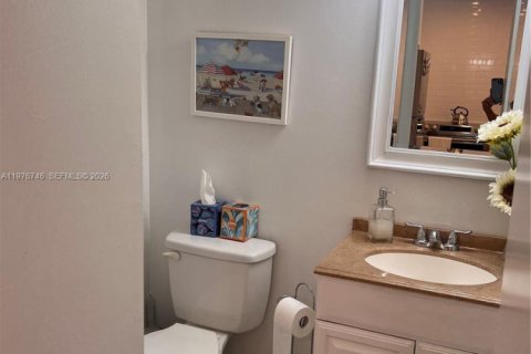Condominio en alquiler en Pompano Beach, Florida, 1 dormitorio, 68.75 m2 № 2080288 - foto 17