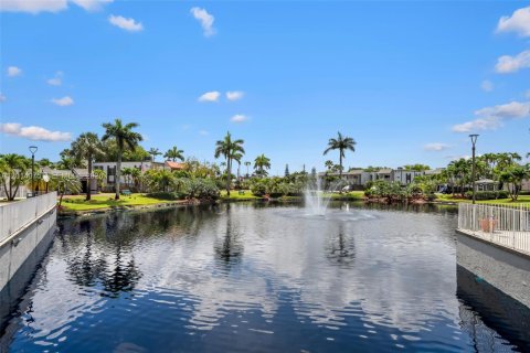 Copropriété à vendre à Doral, Floride: 1 chambre, 75.25 m2 № 2390198 - photo 22