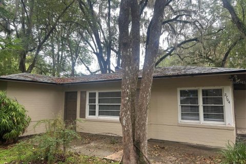 House in Gainesville, Florida 3 bedrooms, 109.44 sq.m. № 2231448