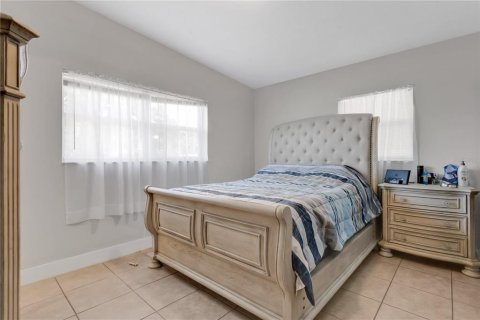 Villa ou maison à vendre à Brandon, Floride: 3 chambres, 129.41 m2 № 1880467 - photo 7