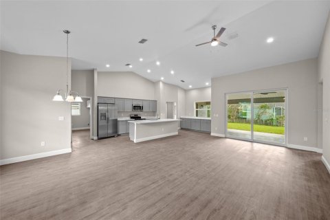 House in Ocala, Florida 4 bedrooms, 178.84 sq.m. № 1405441 - photo 5