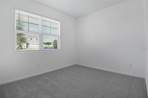 House in Dundee, Florida 3 bedrooms, 182.09 sq.m. № 2198272 - photo 3