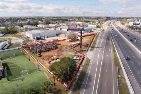 Propiedad comercial en Clearwater, Florida № 2109007