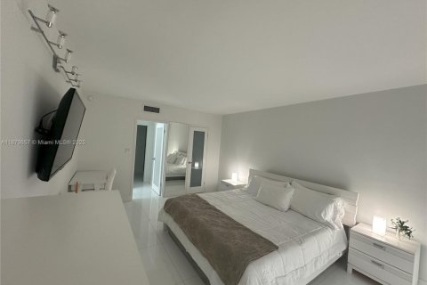 Copropriété à vendre à Miami Beach, Floride: 1 chambre, 79.15 m2 № 1979670 - photo 25